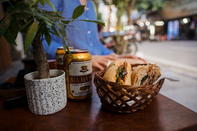 Vietnamese Dishes for First Time Visitors