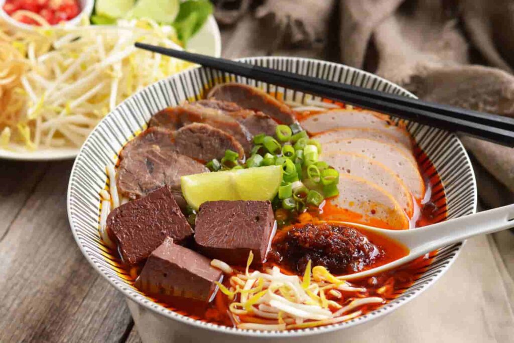 Vietnamese Dishes for First Time Visitors
