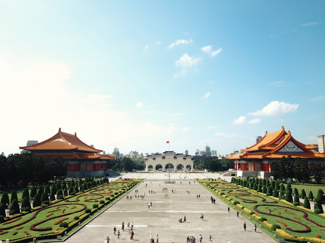Taiwan vs Japan for Expats