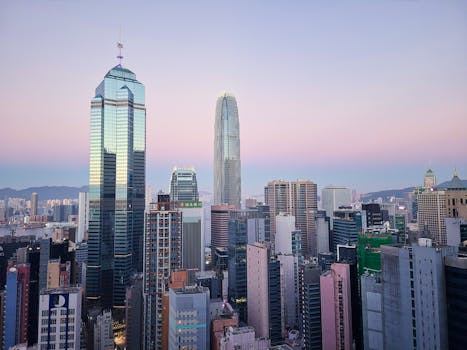 Singapore vs Hong Kong Expats