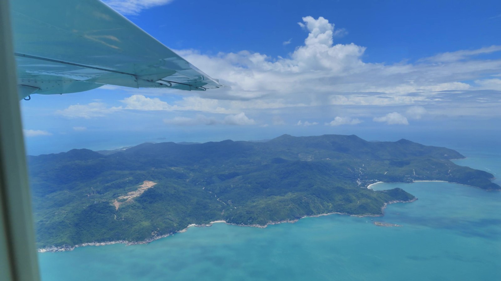 The islands of the Gulf of Thailand from the cabin window