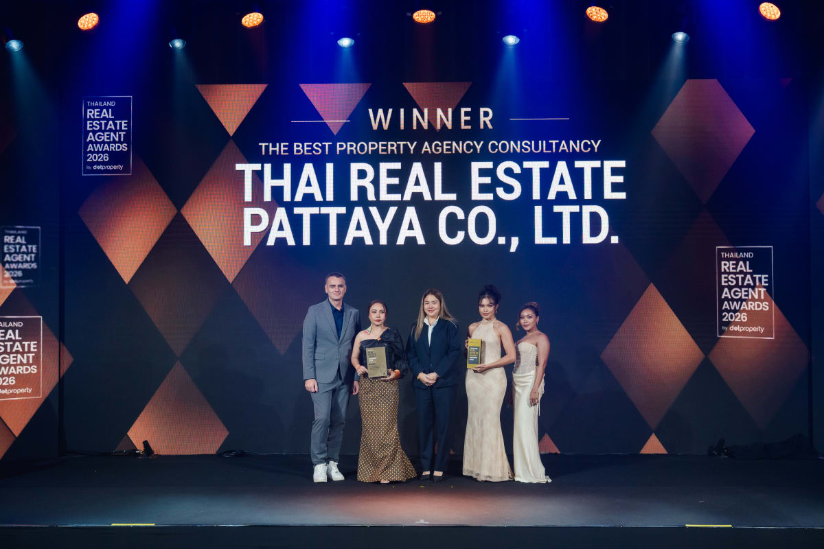 Thai Real Estate Pattaya Co., Ltd. receiving The Best Property Agency Consultancy at the Thailand Real Estate Agent Awards 2026